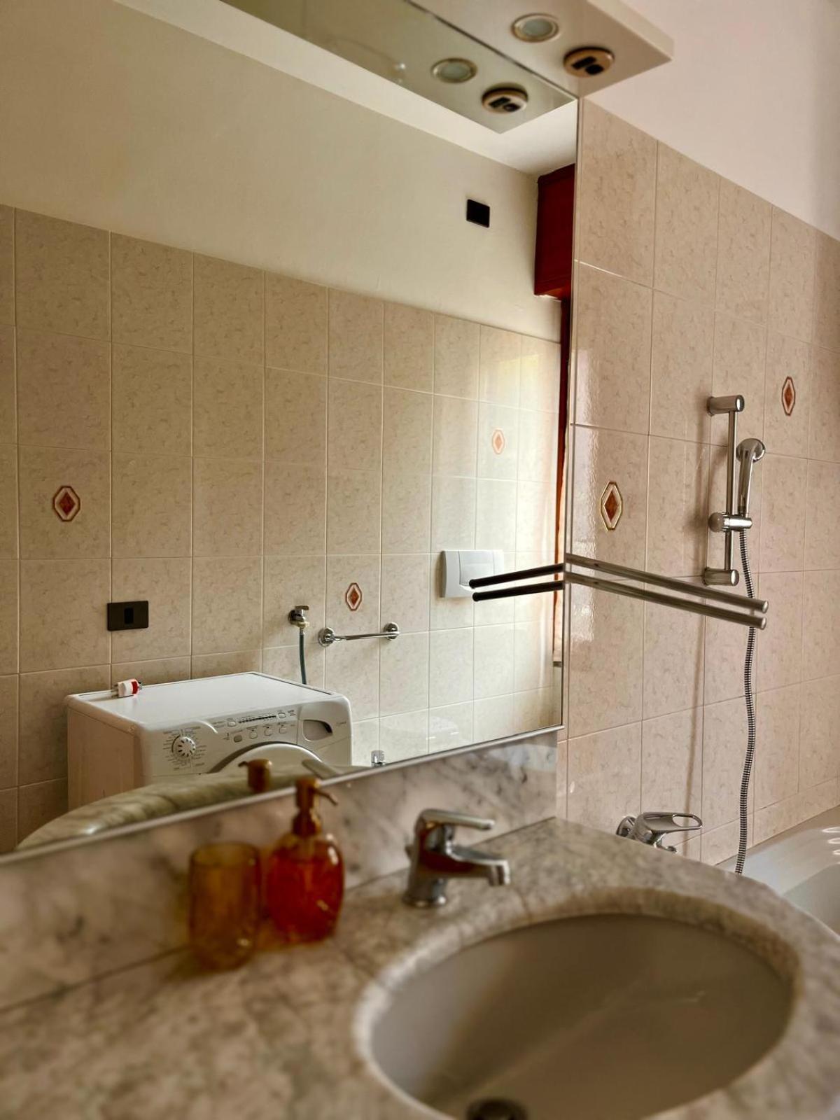 Ferienwohnung Perla House Abbadia Lariana Exterior foto